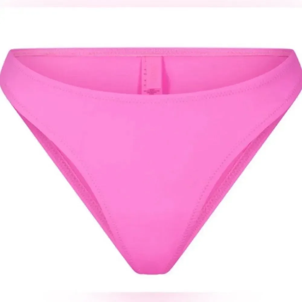 SKIMS NWT Recycled Swim Mid Coverage Bottom Bikini Swim In Pink Taffy